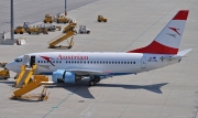 Boeing 737-600 - OE-LNL operated by Austrian Airlines