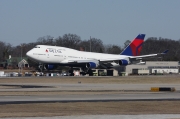 Boeing 747-400 - N663US operated by Delta Air Lines