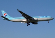 Airbus A330-223 - HL7538 operated by Korean Air