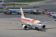 Airbus A319-111 - EC-HKO operated by Iberia