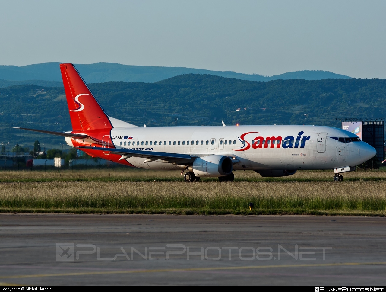 Boeing 737-400 - OM-SAA operated by Samair #b737 #boeing #boeing737