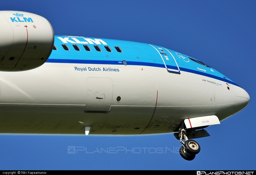 Boeing 737-800 - PH-BCA operated by KLM Royal Dutch Airlines #b737 #b737nextgen #b737ng #boeing #boeing737 #klm #klmroyaldutchairlines #royaldutchairlines