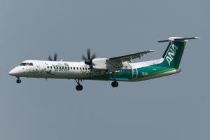 JA461A - Bombardier DHC-8-Q402 Dash 8 operated by All Nippon