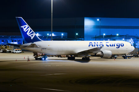 Phoenix die-cast Models ANA All Nippon Cargo DCS Boeing B767
