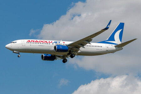 TC-JZL - Boeing 737-800 operated by AnadoluJet taken by ptolnai