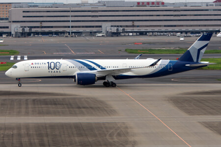 JA607A - Boeing 767-300ER operated by Air Do (Hokkaido