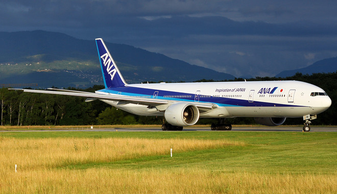 26680_Boeing-777-
