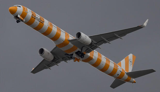 Aircrafttag B757 Condor D-ABOJ （リベット付き） 30637_Boeing-757-300_D-