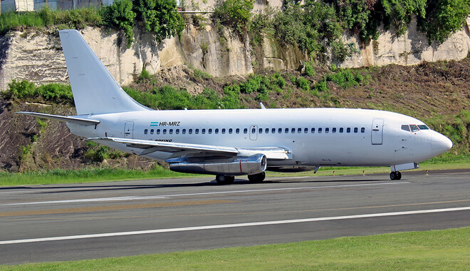 31766_Boeing-737-200_HR-