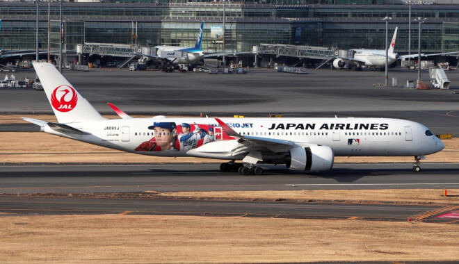 32184_Airbus-A350-