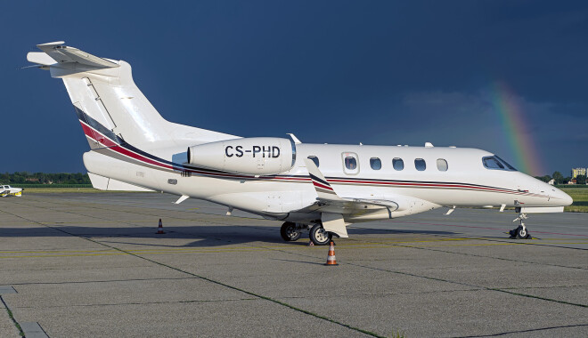 CS-PHD - Embraer Phenom 300 (EMB-505) operated by NetJets Aviation