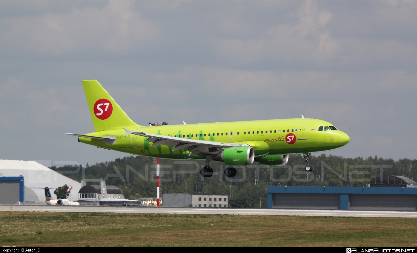 Airbus A319-114 - VP-BHL operated by S7 Airlines #a319 #a320family #airbus #airbus319