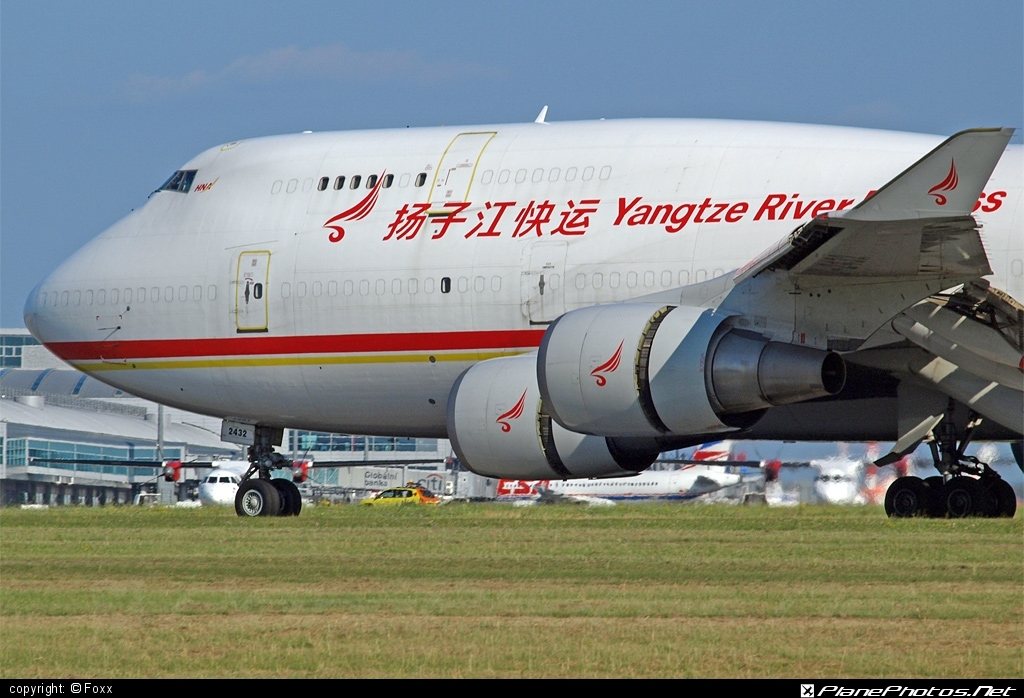 Boeing 747-400F - B-2432 operated by Yangtze River Express #b747 #boeing #boeing747 #jumbo