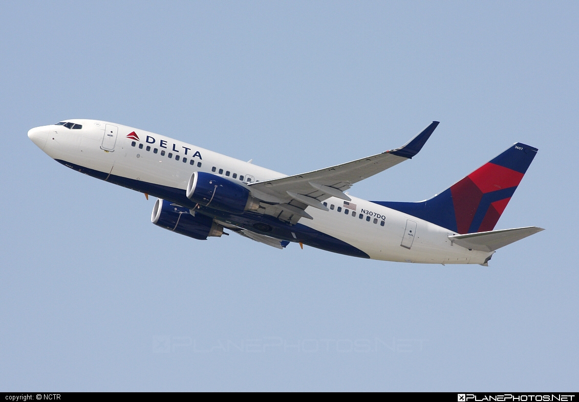 Boeing 737-700 - N307DQ operated by Delta Air Lines #b737 #b737nextgen #b737ng #boeing #boeing737 #deltaairlines