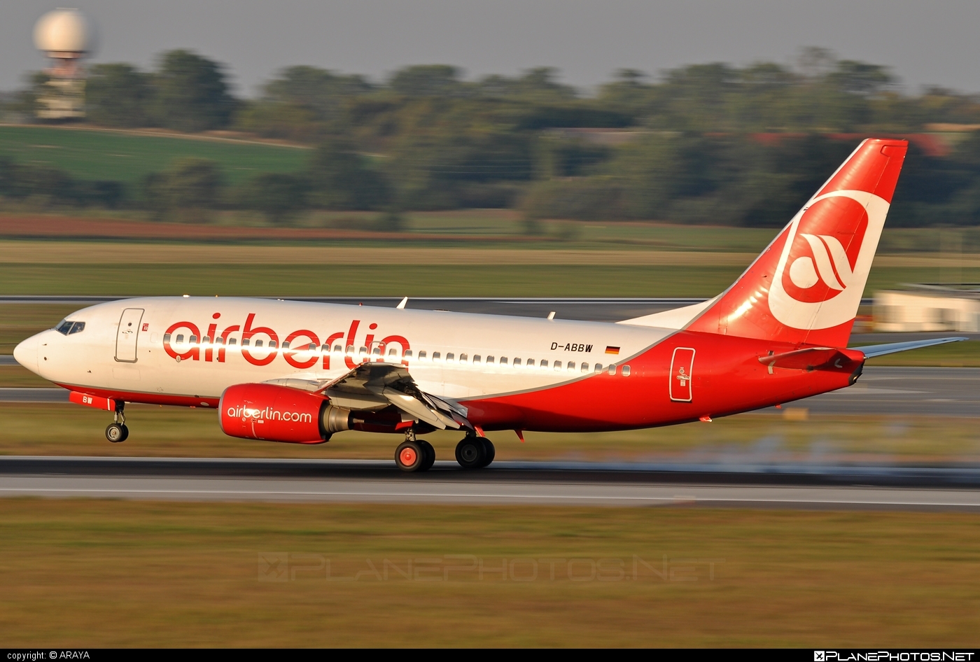 Boeing 737-700 - D-ABBW operated by Air Berlin #airberlin #b737 #b737nextgen #b737ng #boeing #boeing737