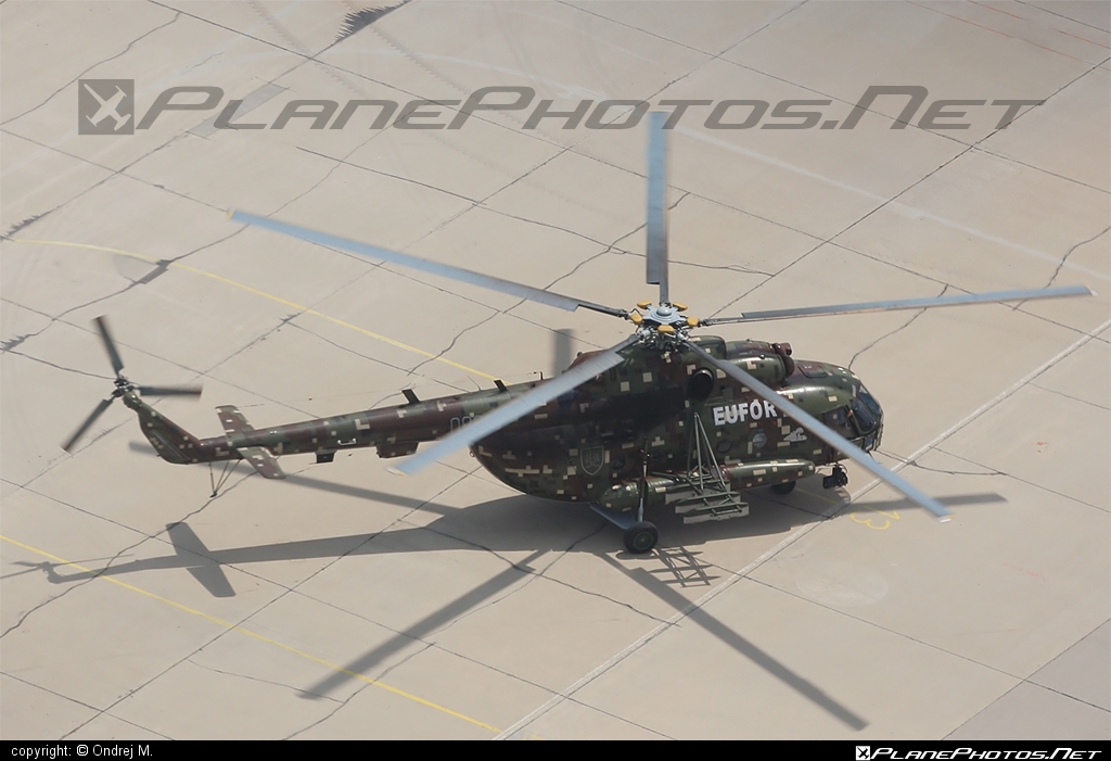 Mil Mi-17 - 0823 operated by Vzdušné sily OS SR (Slovak Air Force) #mi17 #mil #mil17 #milhelicopters #slovakairforce #vzdusnesilyossr